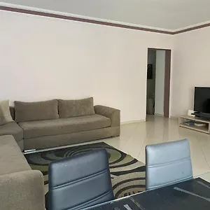 Appartement Anfa 28 - 2 Bedrooms - Well Located - Large And Pleasant, Casablanca